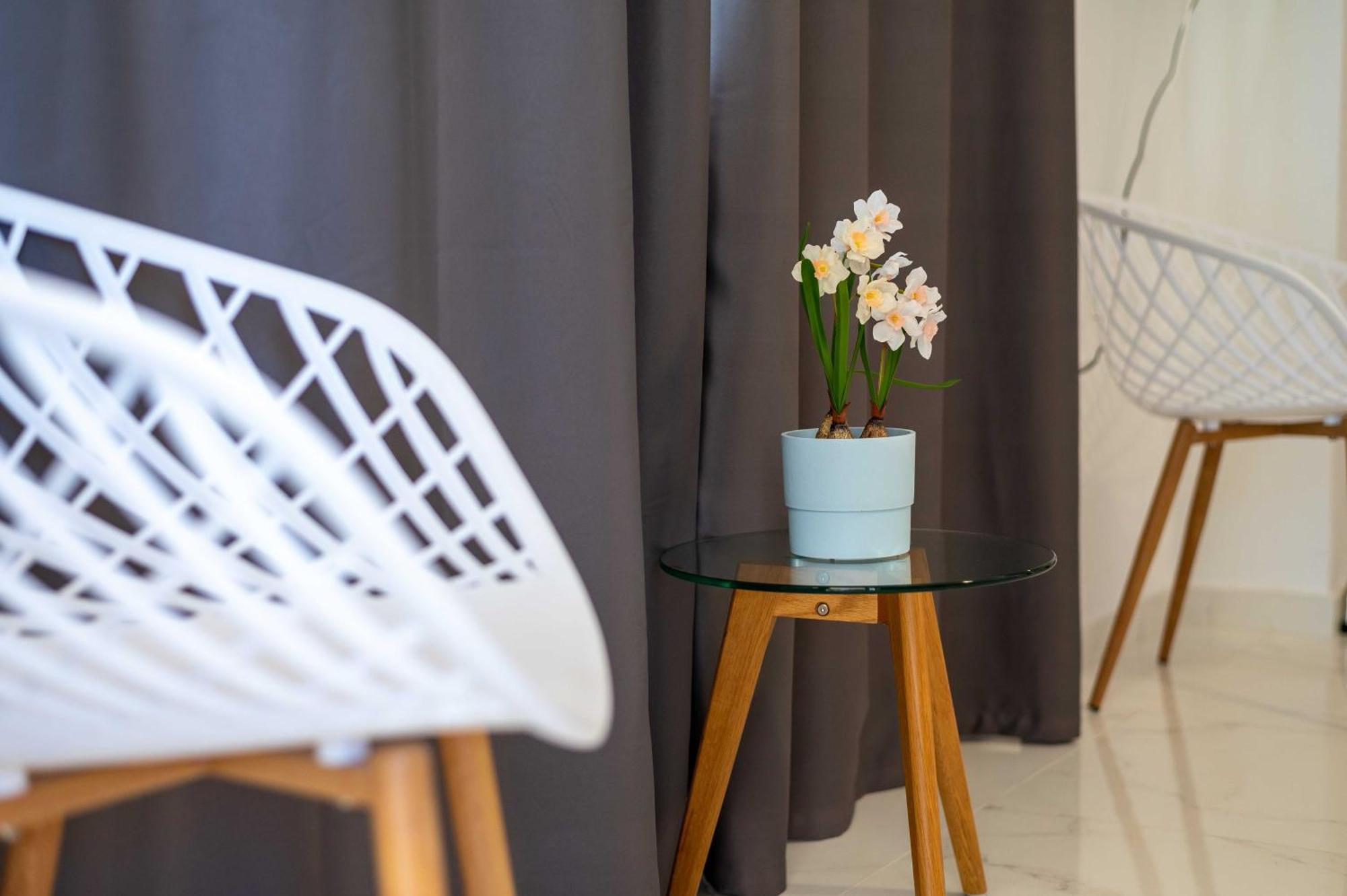 Finikas Suites & Apartments 10Min From Athens Airport Artemida  Eksteriør billede